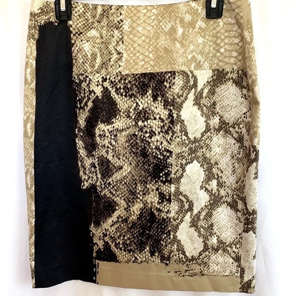 Elie Tahari Snakeskin Print Skirt - Size 6 Small - Picture 1 of 3